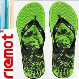 NEW Riemot Zombie Skull "MONSTER"  Green Unisex Flip Flops Men 8.5 Women 10